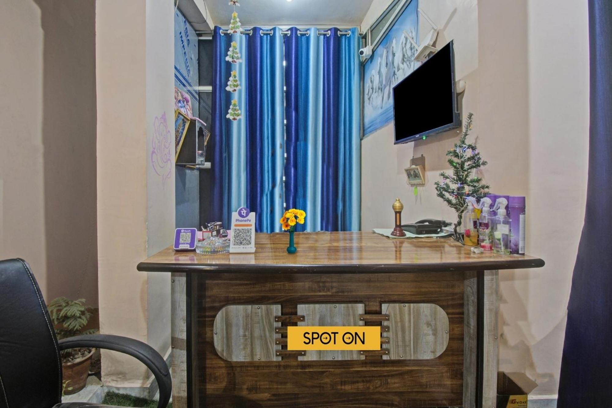 Spot On Hotel Rj14 ジャイプール エクステリア 写真